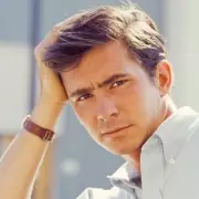 Behind the Mask: The Haunting Truth of Anthony Perkins' Life Beyond Psycho