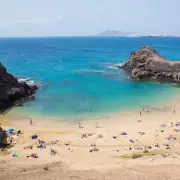 Canary Islands Bargain Hunt: Travel Insiders Reveal How to Slash Your Holiday Costs
