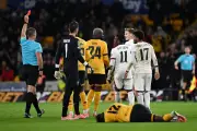 Carabao Cup Carnage: Liam Delap Sees Red in Chelsea's Dramatic Victory Over Wolves