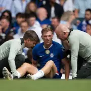 Chelsea Blow as Rising Star Delap Faces Extended Sideline Spell After Pre-Season Injury
