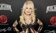 Dolly Parton's Sister Issues Urgent Plea for Prayers Amid Secret Health Crisis