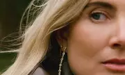 Earring Alchemy: The Ultimate Guide to Choosing Perfect Earrings for Your Face Shape