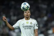 El Clásico Showdown: Real Madrid vs Barcelona Tactical Preview and Score Prediction