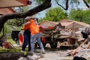 FEMA Under Fire: Disaster Response Experts Condemn Agency's 'Woefully Inadequate' Hawaii Wildfire Preparations