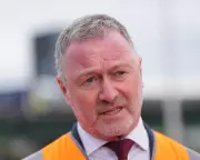 Four-Day Week Under Fire: Government Clamps Down on Councils' Radical Work Experiment