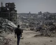 Gaza Ceasefire on Brink as Netanyahu Faces Mounting Pressure Over Hostage Crisis