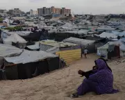 Gaza's Cautious Hope: Residents Weigh Trump's Controversial Peace Proposal