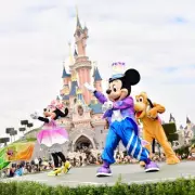 Grandma's Heartwarming Gesture Goes Viral as Grandson's Simple Request Sparks Tears of Joy