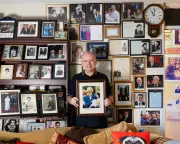 Inside the Secret World of Autograph Hunters: The Untold Stories Behind Celebrity Signatures