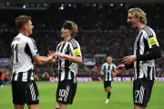 Joe Cole's Bold Tactical Advice for Newcastle: Why Alexander Isak Should Lead the Line