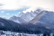 Julian Alps Avalanche Tragedy: Two Climbers Killed in Slovenian Mountain Disaster