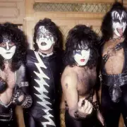KISS Guitarist Ace Frehley Hospitalised After Shocking On-Stage Collapse During New York Performance