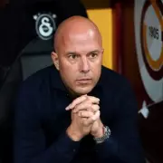 Liverpool's New Era Begins: Arne Slot Confirmed as Klopp's Successor in Premier League Shake-Up