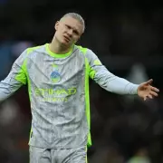 Man City Demolish Aston Villa 4-1 in Stunning Premier League Display