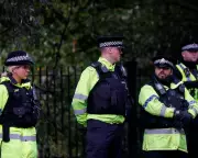 Manchester Synagogue Attack Suspects Detained Until Wednesday in Critical Police Investigation