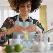 Mary Berry's Kitchen Secret: Why Room Temperature Eggs Are Essential for Perfect Baking