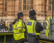 Met Police in Crisis: How Culture Wars Are Undermining Crime Fighting