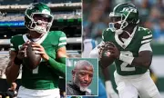 New York Jets Fans in Meltdown Mode as Aaron Glenn Takes Quarterback Role for Cincinnati Bengals