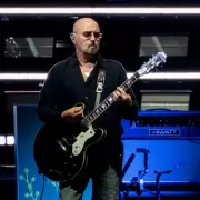 Oasis Legend Paul 'Bonehead' Arthurs Hospitalised in Health Scare - Bandmates Rally Around Guitarist