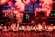 Pitbull Steals the Show From Mariah Carey at Sydney's Fridayz Live Festival