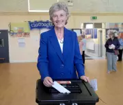 Political Earthquake in Ireland: Left-Wing Candidate Catherine Connolly Shakes Up Presidential Race