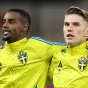 Premier League World Cup Clash: Newcastle's Injury Crisis Deepens as Isak Faces International Duty