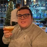 Pub Player's Incredible £450,000 Jackpot Win After £3 Bet