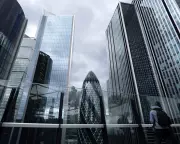 Rachel Reeves Hunts for Budget Headroom to Fortify UK Economy Against Market Volatility