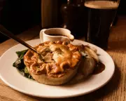 Restaurant Exodus: Soaring Prices Force Brits to Abandon Dining Out