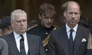 Royal Rift Deepens: Prince William Reportedly Bars Andrew and Fergie from Key Royal Quarters