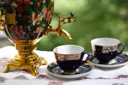 Russia's Tea & Coffee Crisis: How Sanctions Are Leaving Shelves Bare