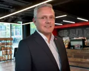 Santander Demands Government Intervention in UK Car Finance Compensation Crisis