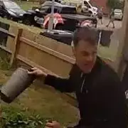 Shocking Doorbell Footage Captures Brazen Amazon Parcel Thief in Broad Daylight
