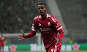 Slot's Half-Time Hook: Isak Axed After Liverpool Champions League Demolition of Frankfurt