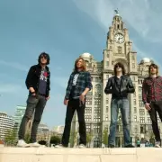 Sound of Guns Singer Andrew Metcalfe Tragically Dies at 40 - Music World Mourns Sudden Loss