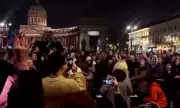 St Petersburg Erupts: Hundreds Demand Putin's Overthrow in Rare Public Defiance
