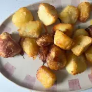 The Secret to Perfect Roast Potatoes: Chef Reveals Common Oil Mistake That's Ruining Your Sunday Dinner