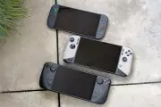 The Ultimate UK Handheld Gaming Console Showdown: Steam Deck vs Nintendo Switch
