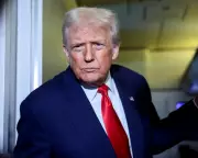 Trump's Filibuster Fury: US Government Shutdown Looms as Refugee and Food Stamp Crisis Deepens