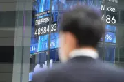 Trump's Wall Street Shares Plummet as Putin Alliance Shakes Markets