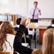 UK Schoolchildren Plagued by Terrifying 'Momo Challenge' Hoax Sweeping Classrooms