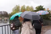 UK Weather Alert: Met Office Issues Urgent Yellow Warning as Heavy Rain Threatens Flooding Across England and Wales