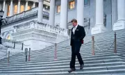 US Government Shutdown Fears Rattle Global Markets: Stocks, Gold and Dollar on Edge