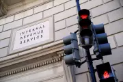 US Government Shutdown Sparks Pay Crisis for 90,000 IRS Workers
