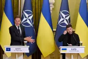 US Lifts Critical Weapons Ban for Ukraine in Major Policy Shift Against Russia