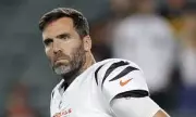 Veteran Quarterback Joe Flacco Stuns NFL With Dramatic Victory Over Aaron Rodgers in Comeback Clash