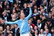 Villa Park Showdown: Can Aston Villa Derail Manchester City's Title Charge?