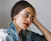 Zadie Smith's 'Dead and Alive': The Essential Guide to Surviving Modern Anxiety