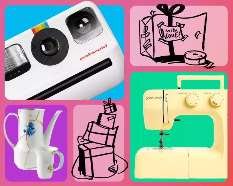 15 Analogue Christmas Gifts to Beat Digital Overload in the UK