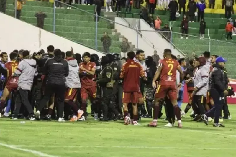 17 Red Cards in Copa Bolivia Brawl as Police Use Pepper Spray
